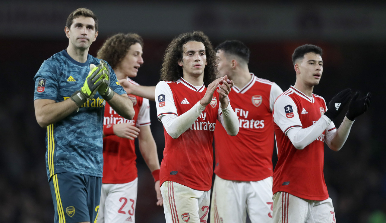 生产订单排到明年3月！今年我国已注册滑雪相关企业超2300家