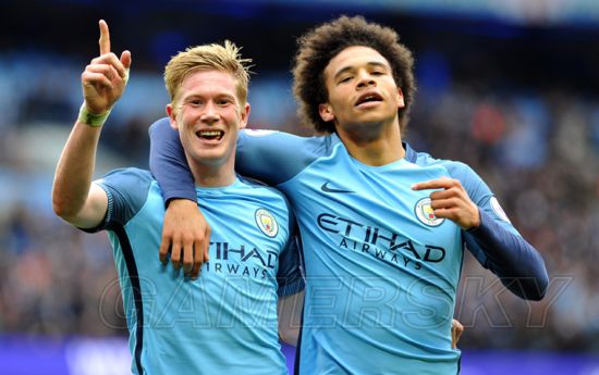 英超半场：沃尔特马德挑射破门，纽卡暂3-0埃弗顿