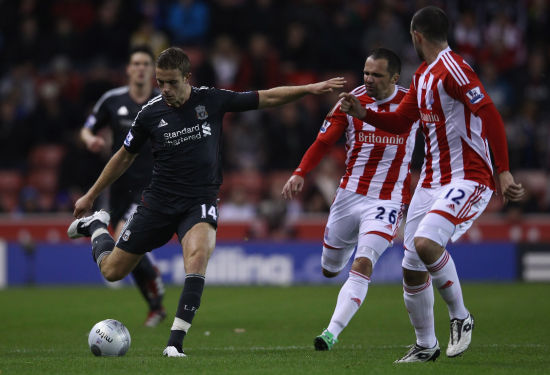 欧冠半场：马尤鲁失良机，巴黎暂0-0毕尔巴鄂竞技