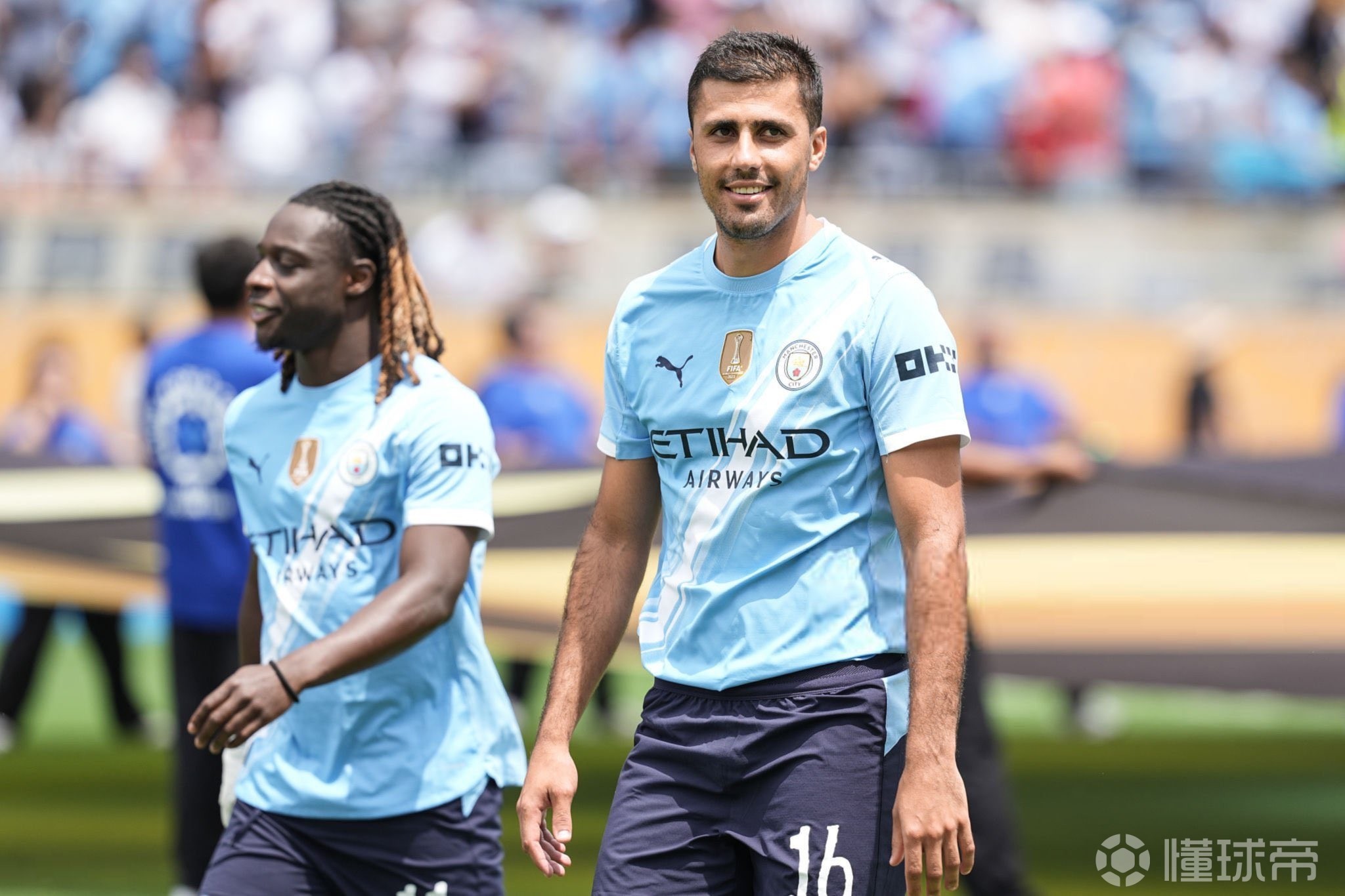 NBA：勇士末节发力 击败灰熊