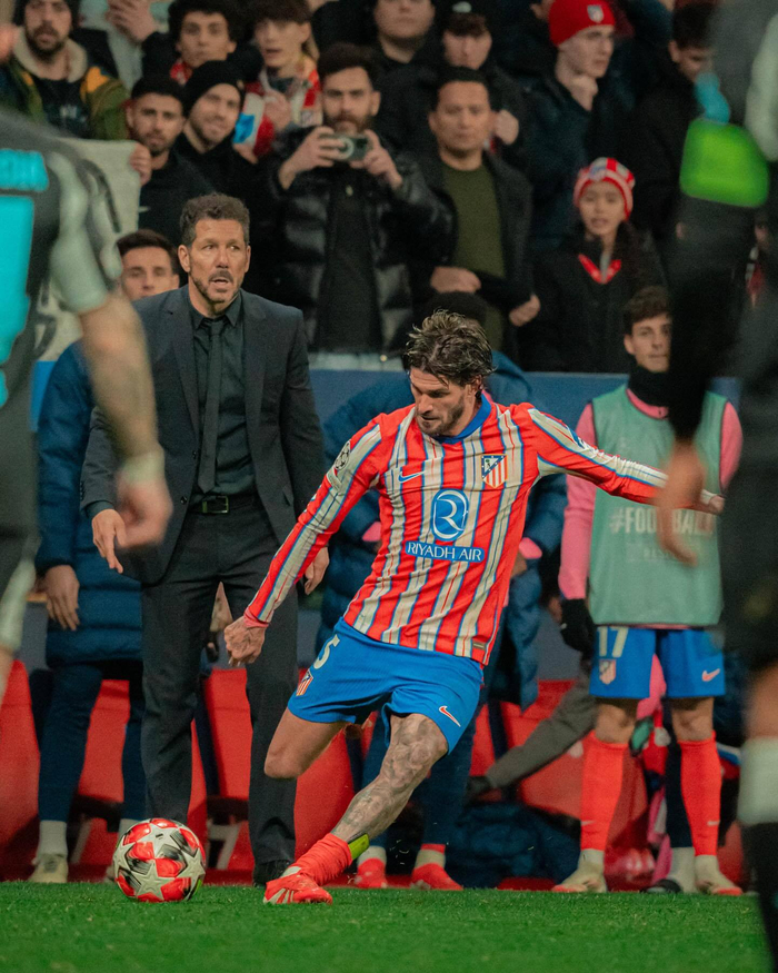 齐心协力，奏出一首胜利交响曲