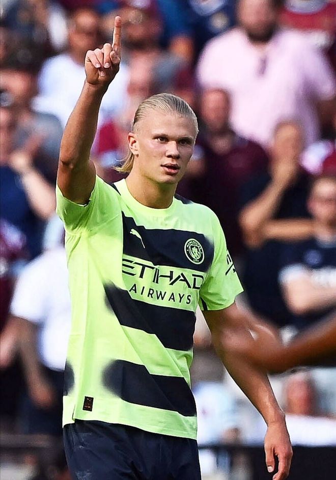 官方：38岁洛里与洛杉矶FC达成1+1续约协议